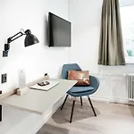 Town Living Hotel 3*
