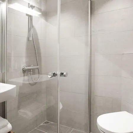 酒店 Town Living 灵克宾